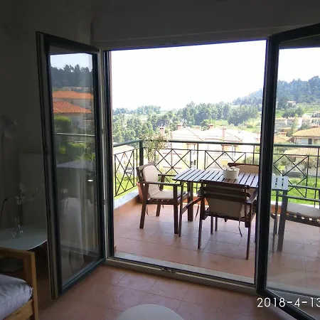 Sea View 2 *